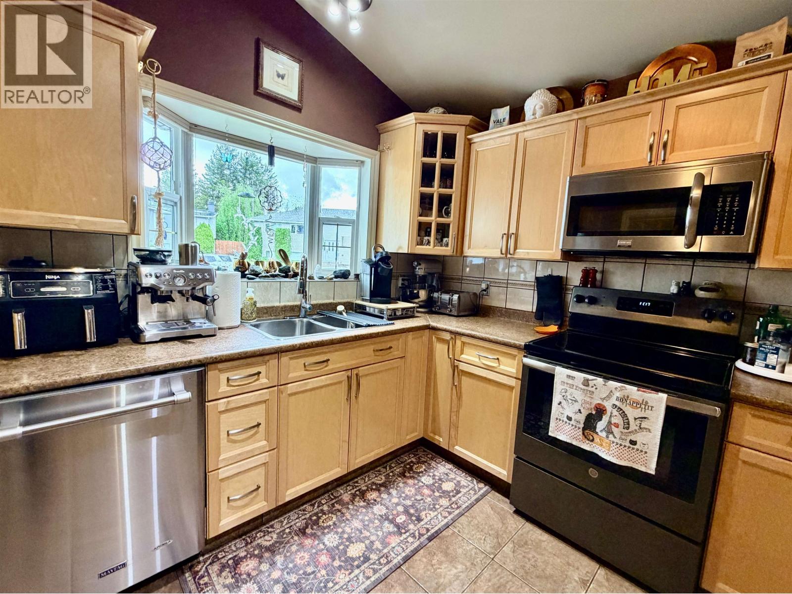 46 Charles Street, Kitimat, British Columbia  V8C 2J3 - Photo 4 - R3124220