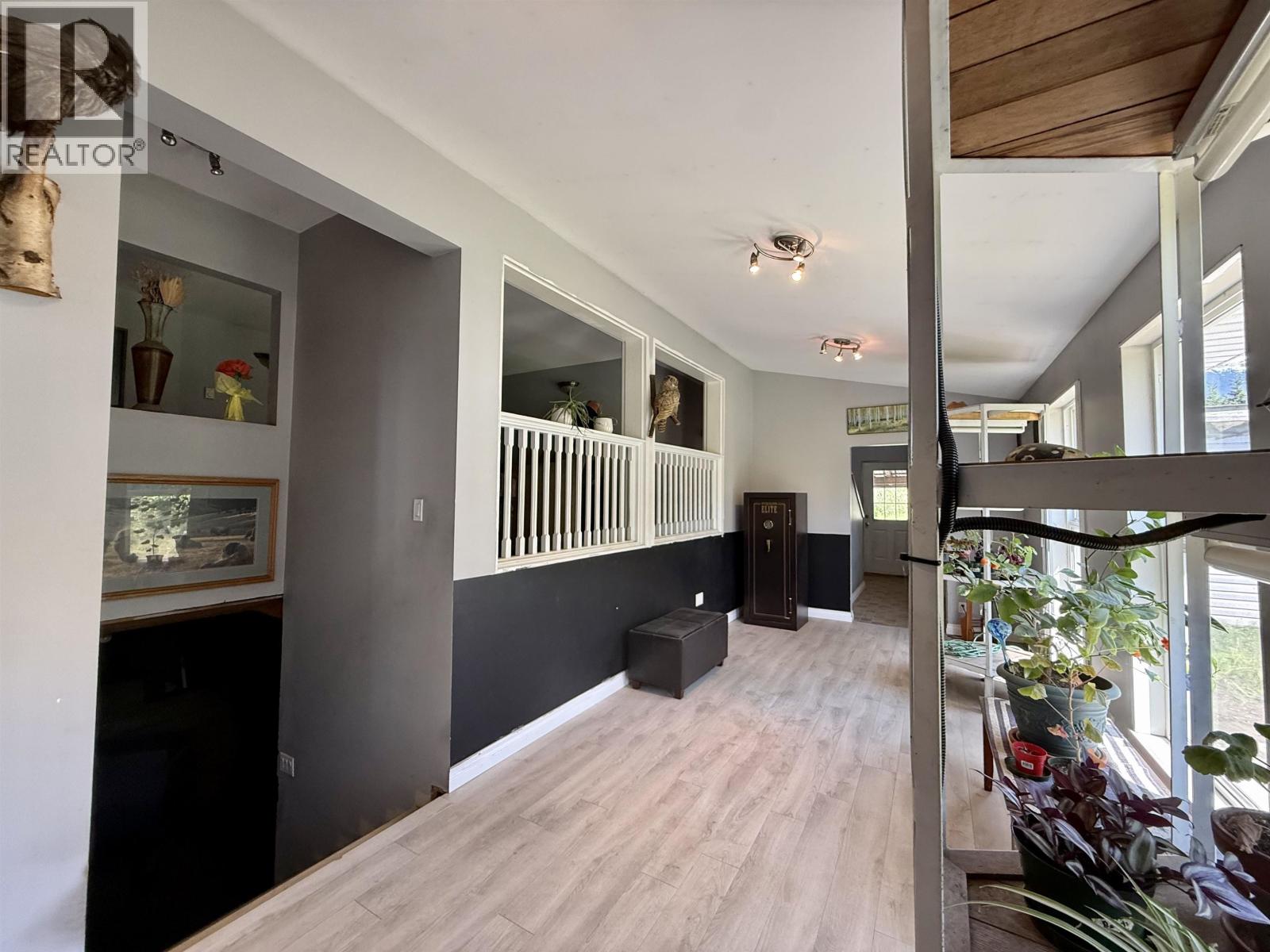 3679 Krumm Avenue, Thornhill, British Columbia  V8G 4Y2 - Photo 12 - R3127803