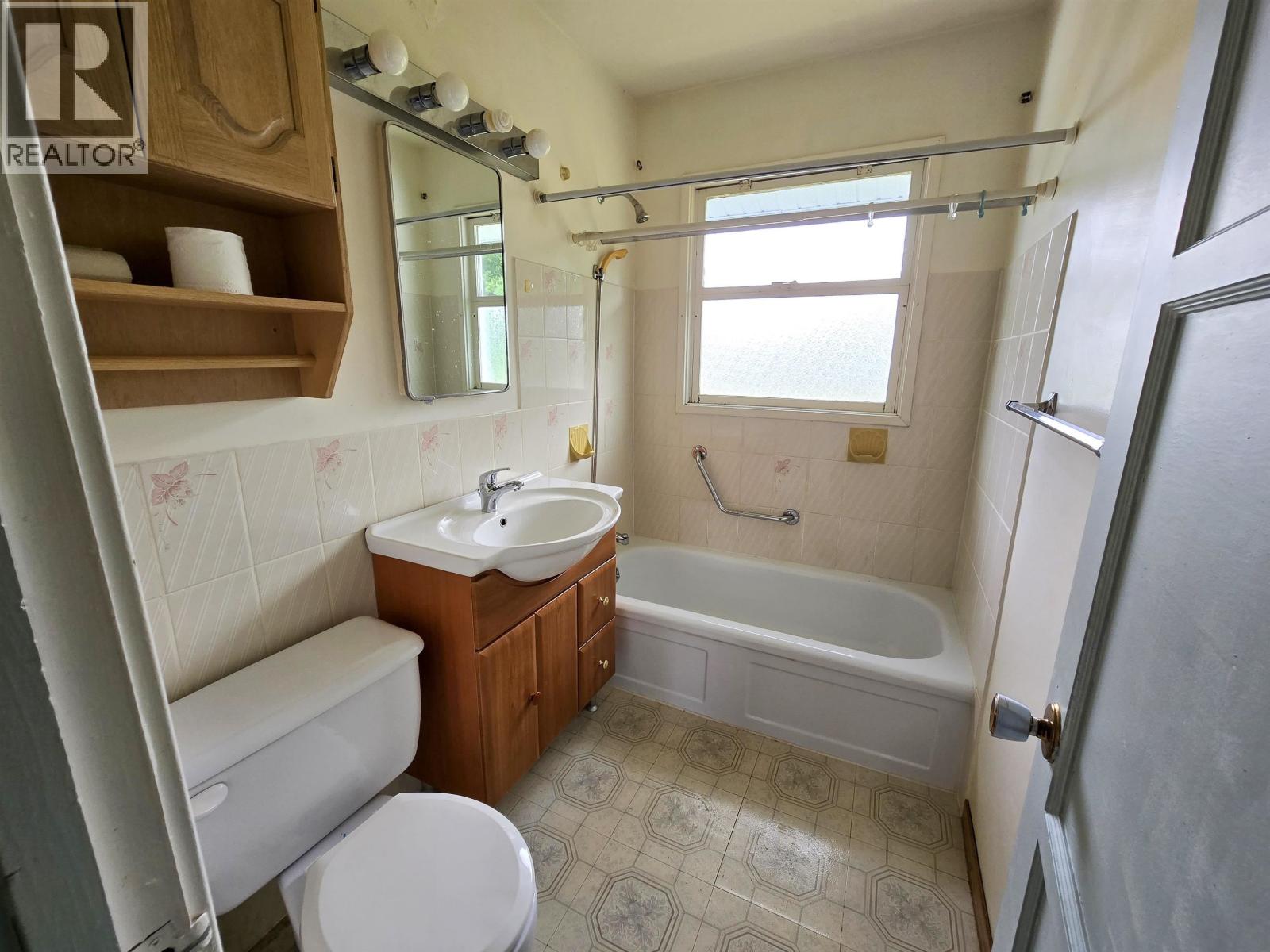 99 Mallard Street, Kitimat, British Columbia  V8C 1N2 - Photo 5 - R3129398