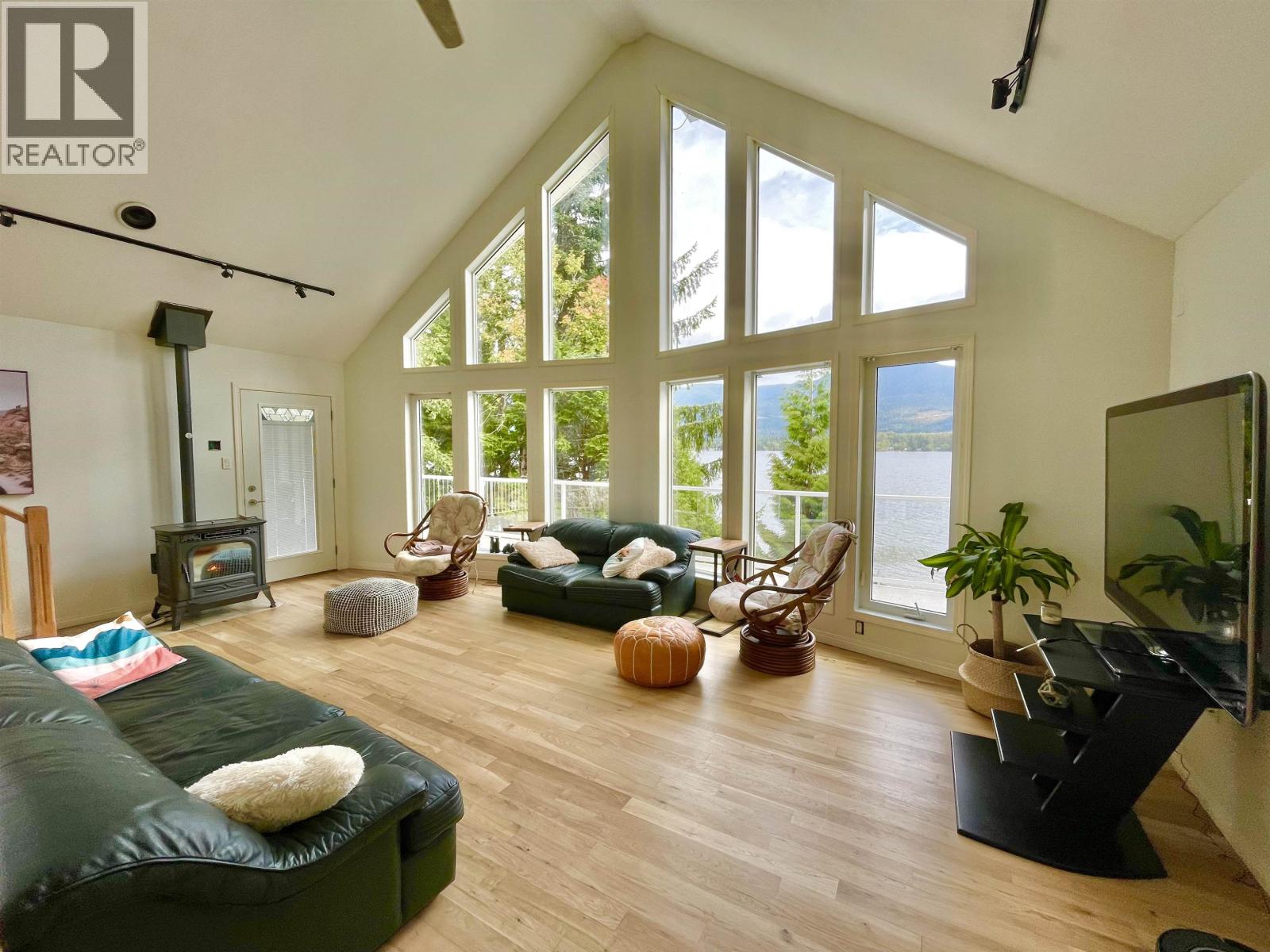 2240 Catt Point Road, Terrace, British Columbia  V0V 0V0 - Photo 3 - R3132553