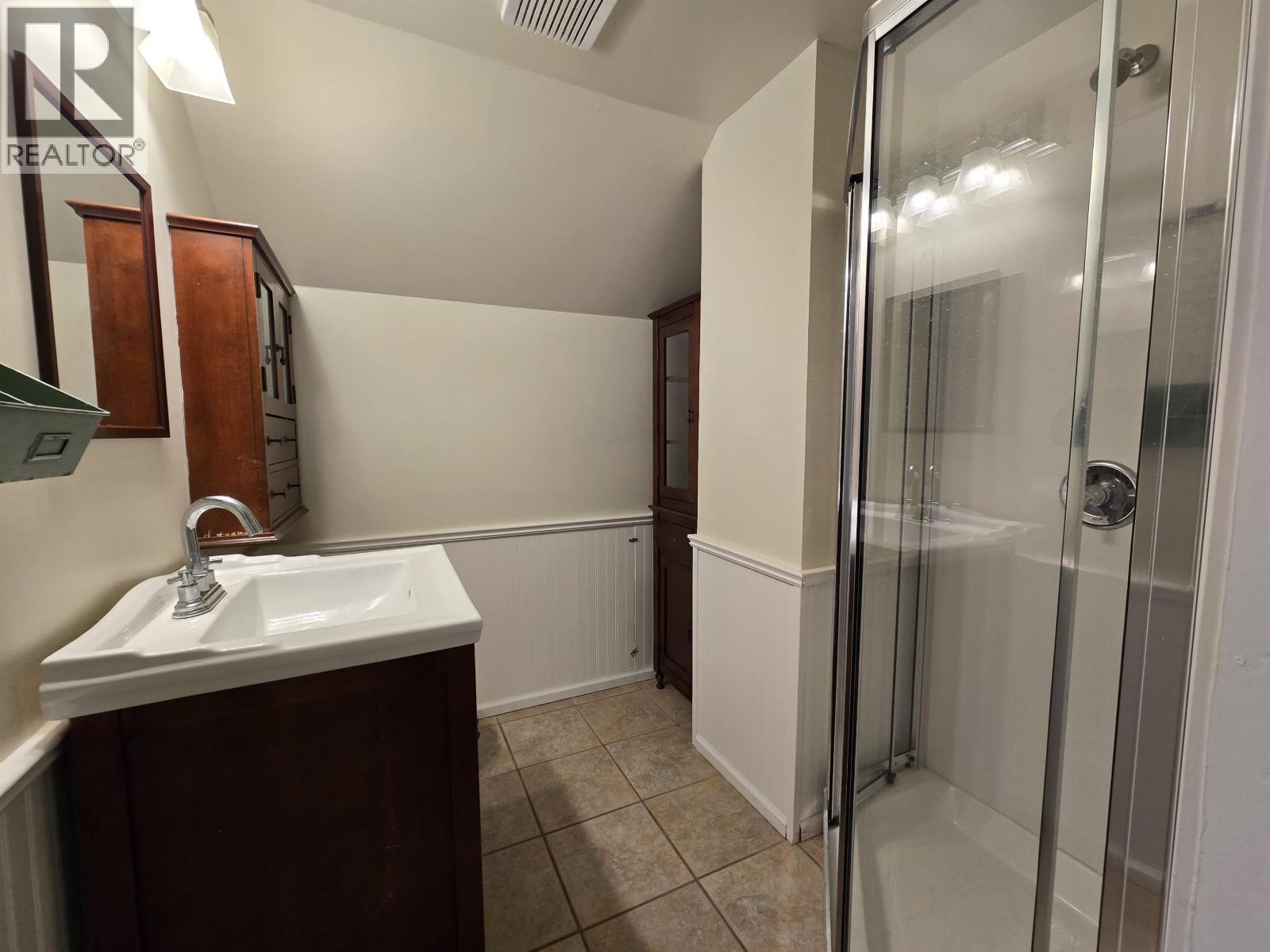 1417 Cormorant Avenue, Kitimat, British Columbia  V8C 1R7 - Photo 8 - R3133622