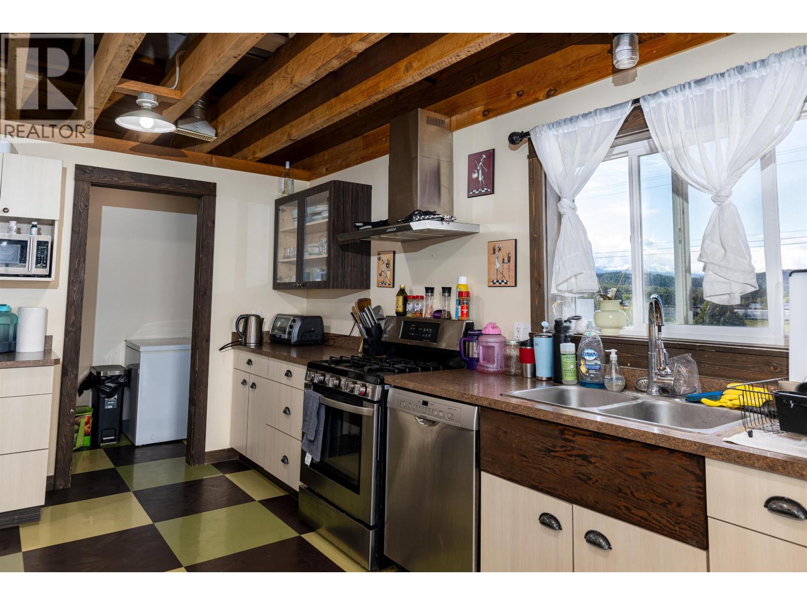 4552 Lakelse Avenue, Terrace, British Columbia  V8G 1P8 - Photo 18 - C8079483