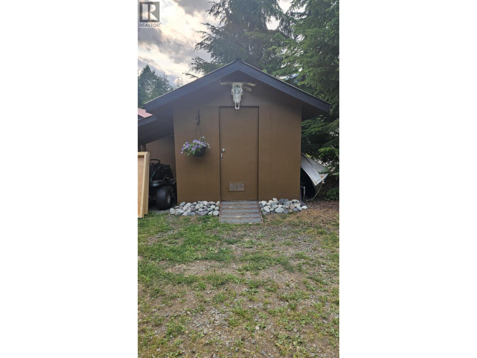 5515 Kleanza Drive, Terrace, British Columbia  V8G 0A7 - Photo 33 - R3135644