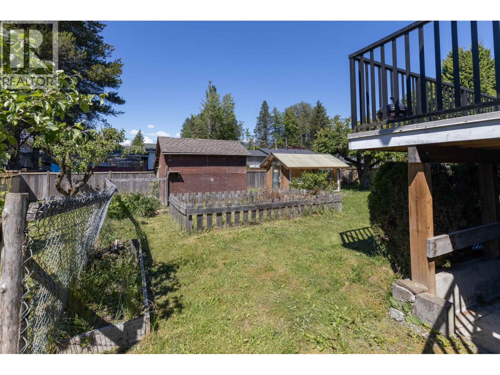 4920 Lazelle Avenue, Terrace, British Columbia  V8G 1T7 - Photo 17 - R3138299