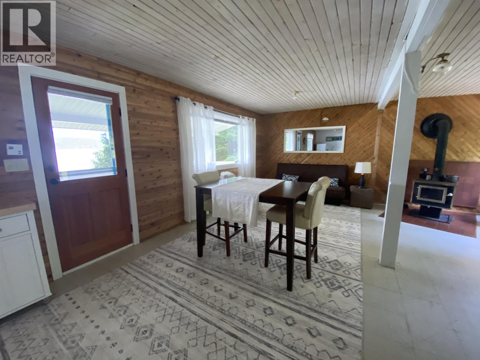2878 Squirrel Point Road, Lakelse Lake, British Columbia  V8G 1R1 - Photo 10 - R3138448