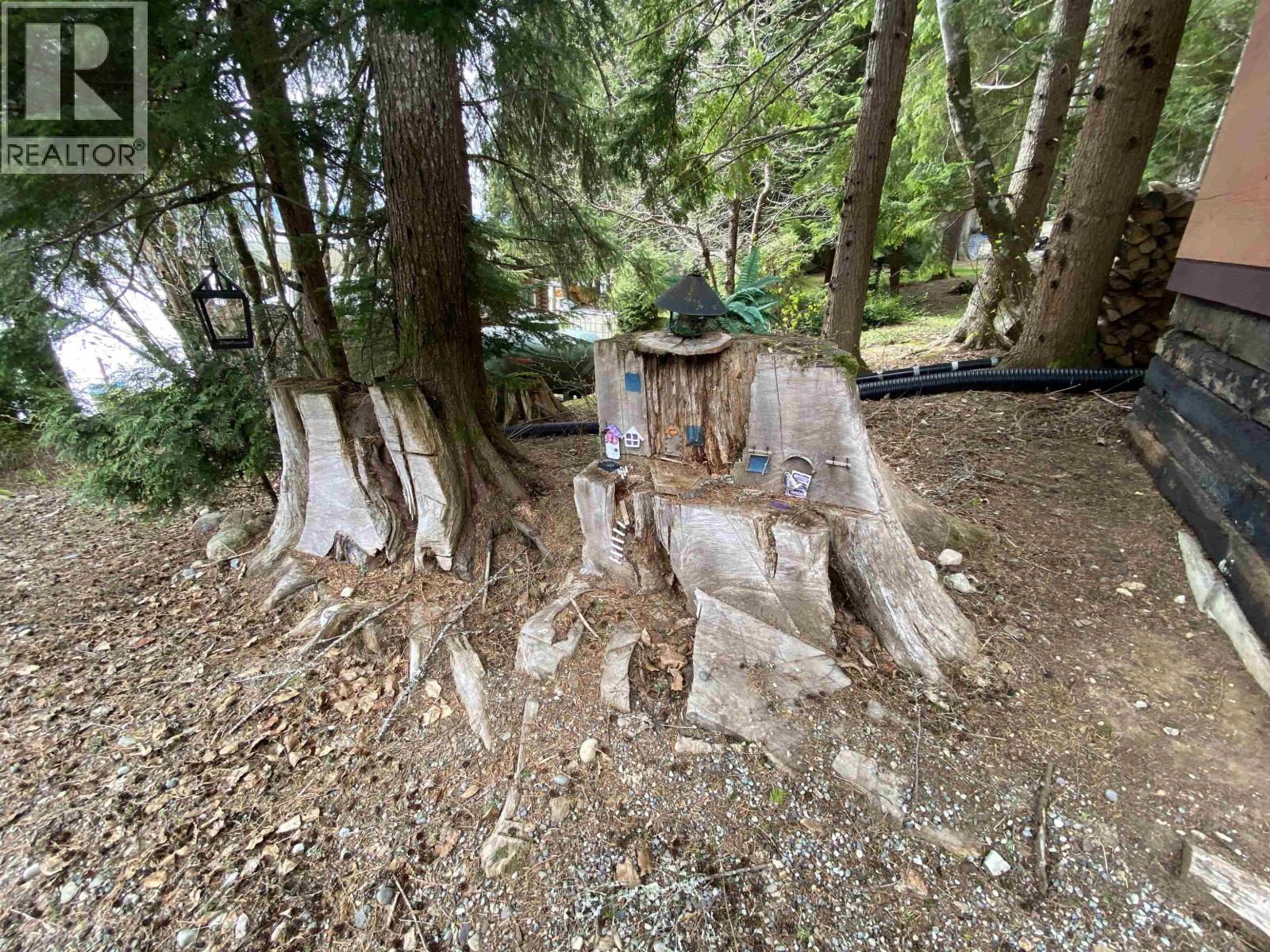 2878 Squirrel Point Road, Lakelse Lake, British Columbia  V8G 1R1 - Photo 21 - R3138448