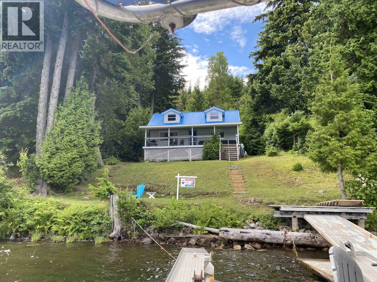 2878 Squirrel Point Road, Lakelse Lake, British Columbia  V8G 1R1 - Photo 39 - R3138448