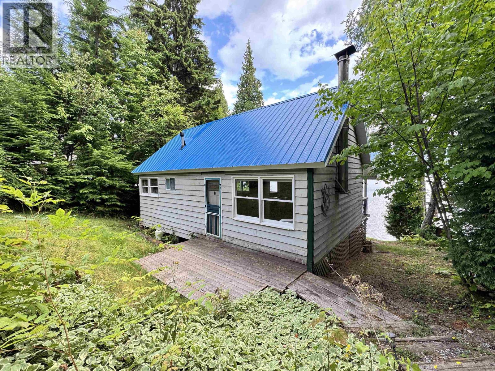 2878 Squirrel Point Road, Lakelse Lake, British Columbia  V8G 1R1 - Photo 4 - R3138448