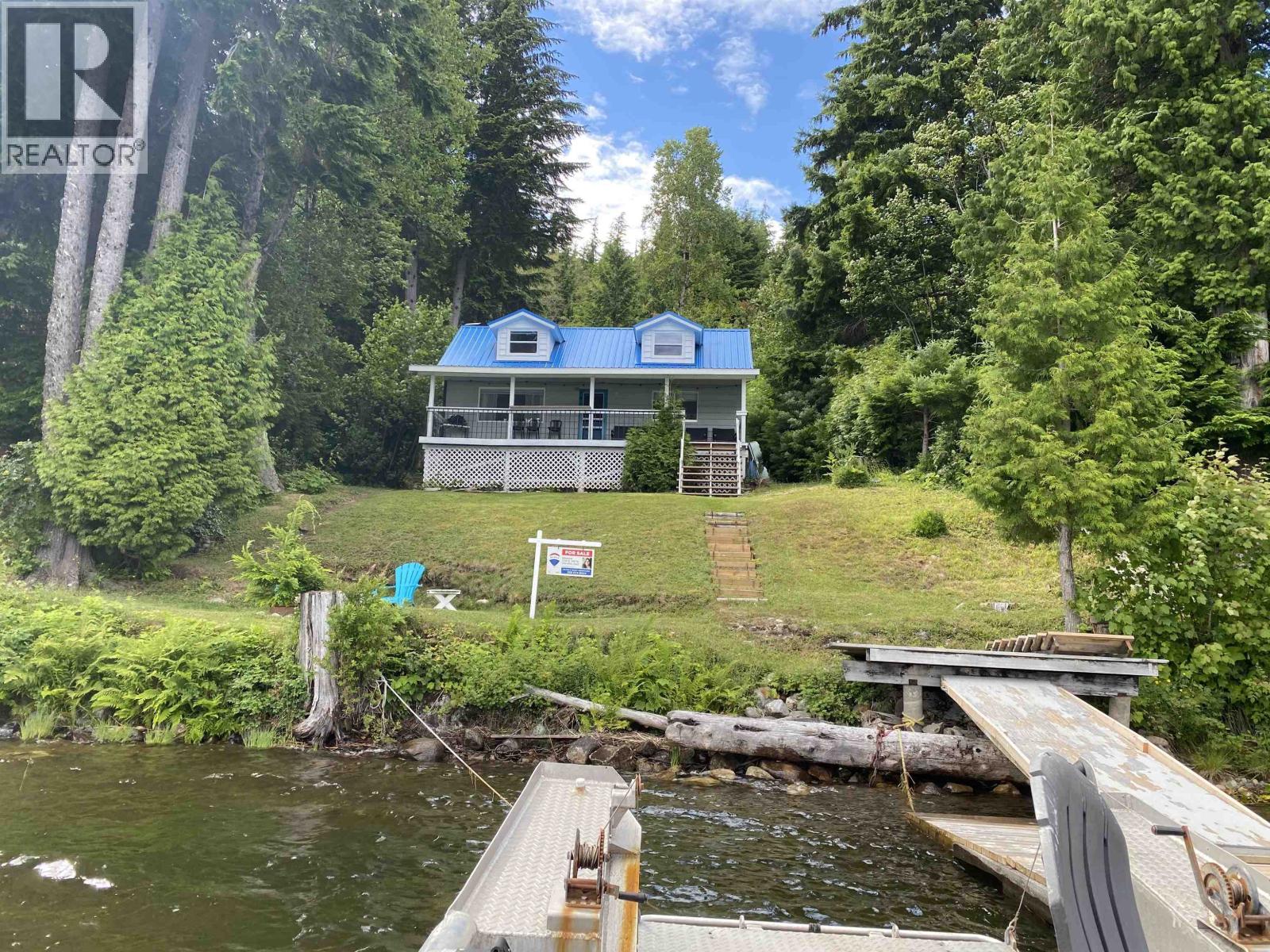 2878 Squirrel Point Road, Lakelse Lake, British Columbia  V8G 1R1 - Photo 40 - R3138448