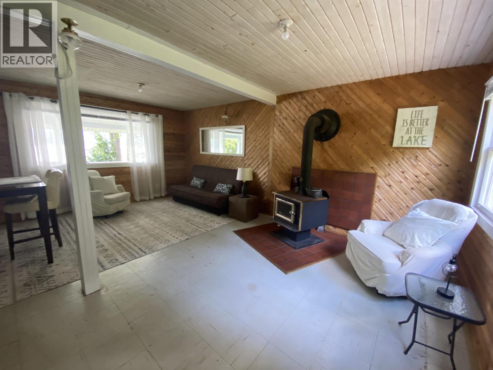 2878 Squirrel Point Road, Lakelse Lake, British Columbia  V8G 1R1 - Photo 9 - R3138448