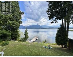 2878 SQUIRREL POINT ROAD, lakelse lake, British Columbia