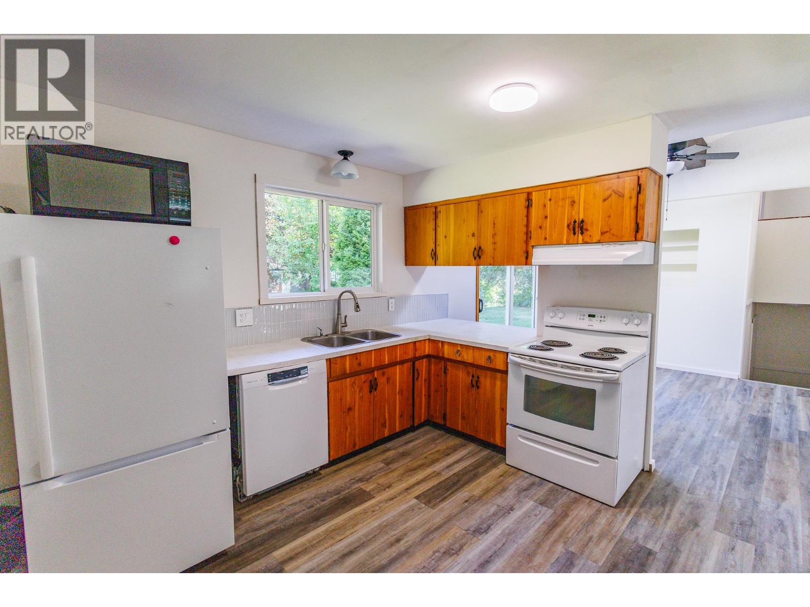 6182 Kilby Road, Terrace, British Columbia  V8G 0E1 - Photo 8 - R3139127