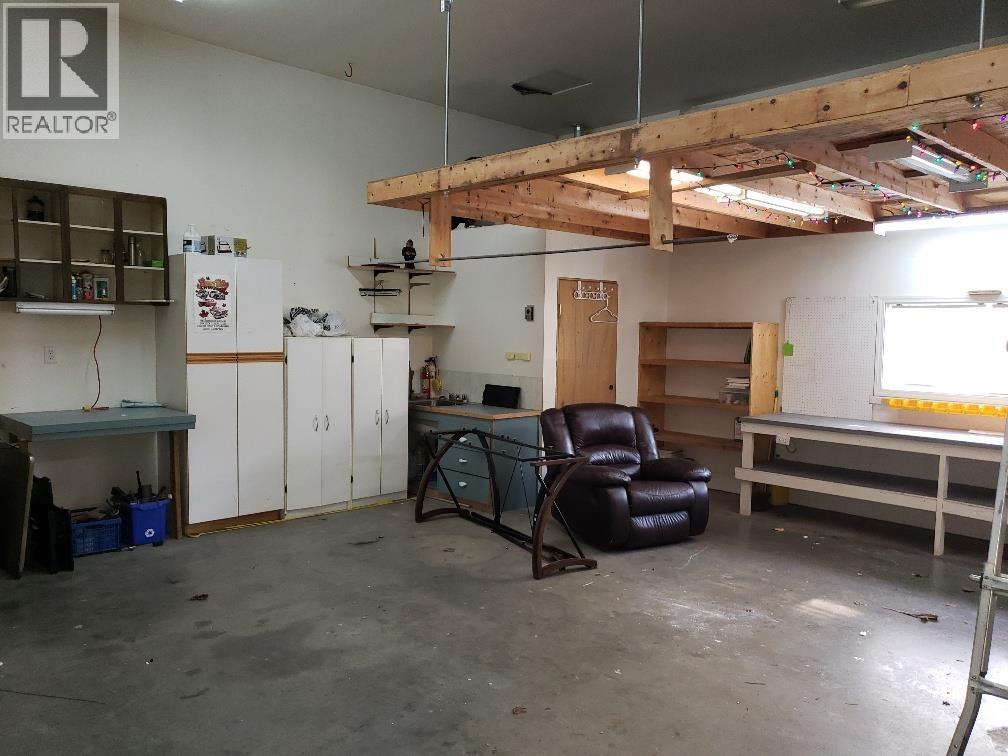 3886 Muller Avenue, Terrace, British Columbia  V8G 3T8 - Photo 6 - R3140162
