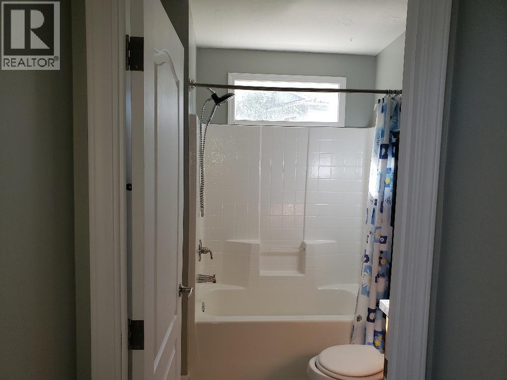 3886 Muller Avenue, Terrace, British Columbia  V8G 3T8 - Photo 9 - R3140162