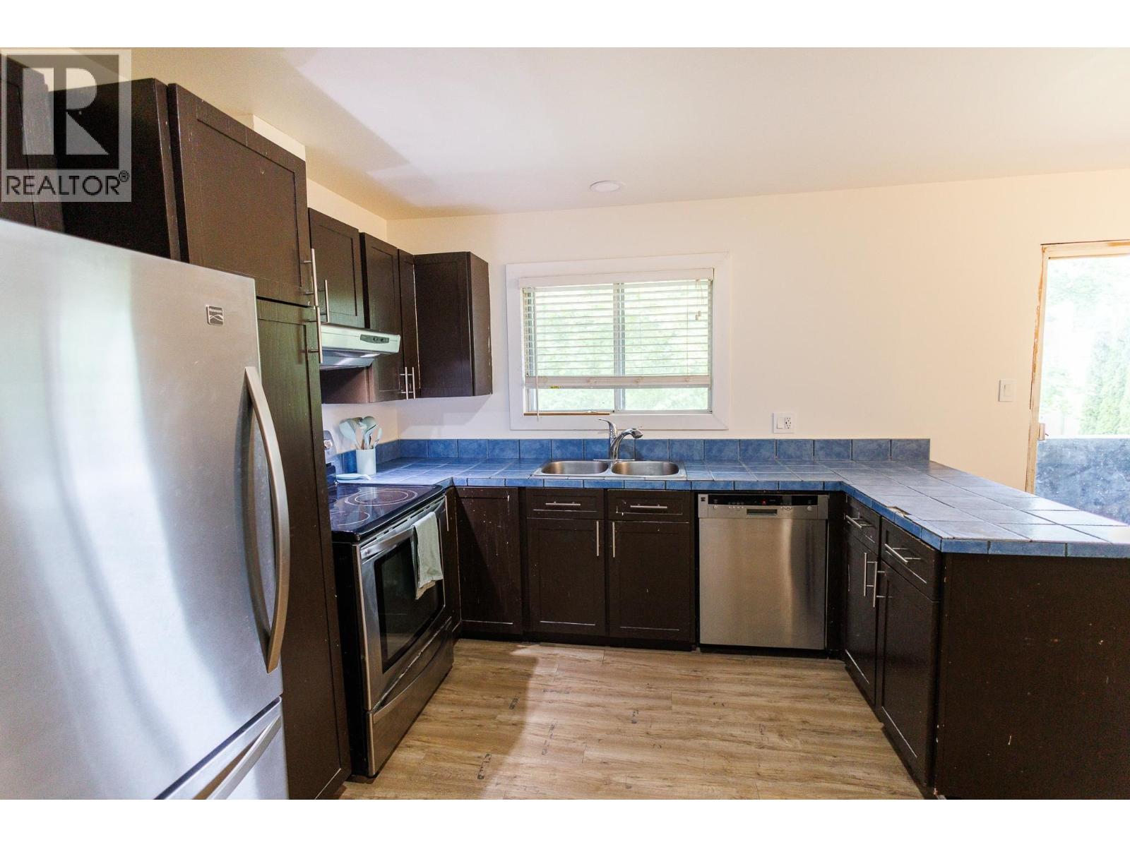 3292 Kofoed Drive, Thornhill, British Columbia  V8G 3P7 - Photo 10 - R3144533