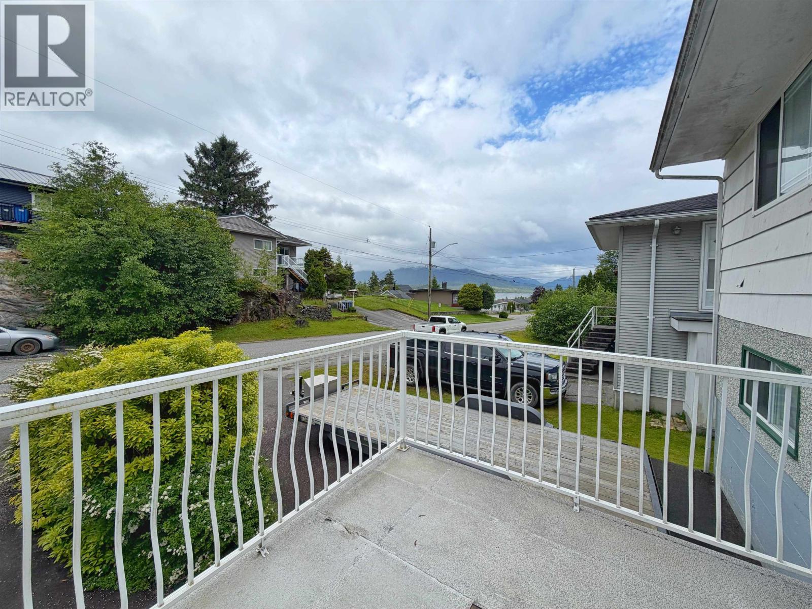 1627 Atlin Avenue, Prince Rupert, British Columbia  V8J 1E4 - Photo 2 - R3144956