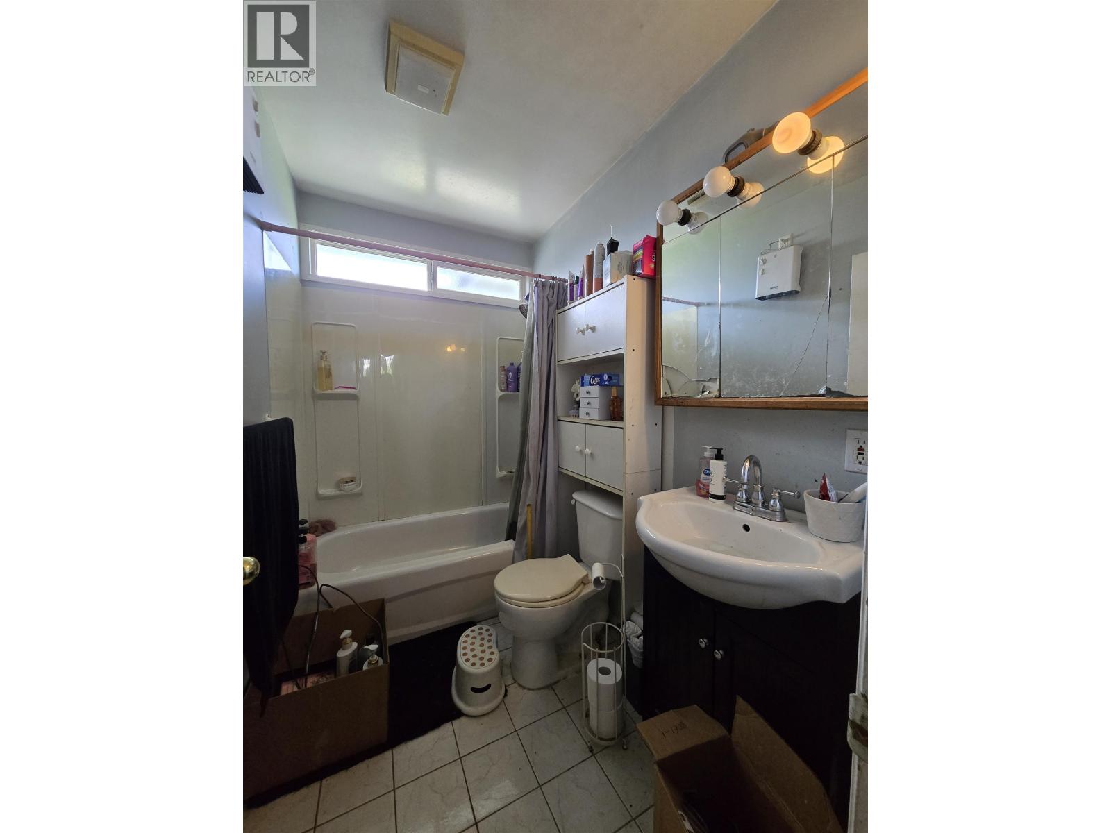 88 Starling Street, Kitimat, British Columbia  V8C 1K5 - Photo 8 - R3145110