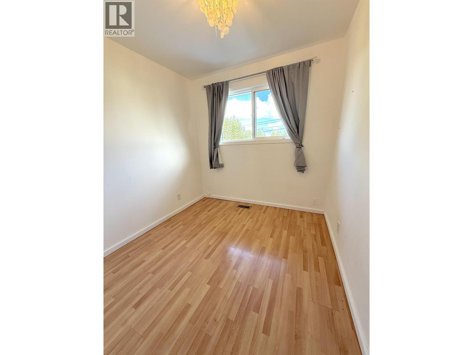 1012 E 10th Avenue, Prince Rupert, British Columbia  V8J 2T5 - Photo 8 - R3146003