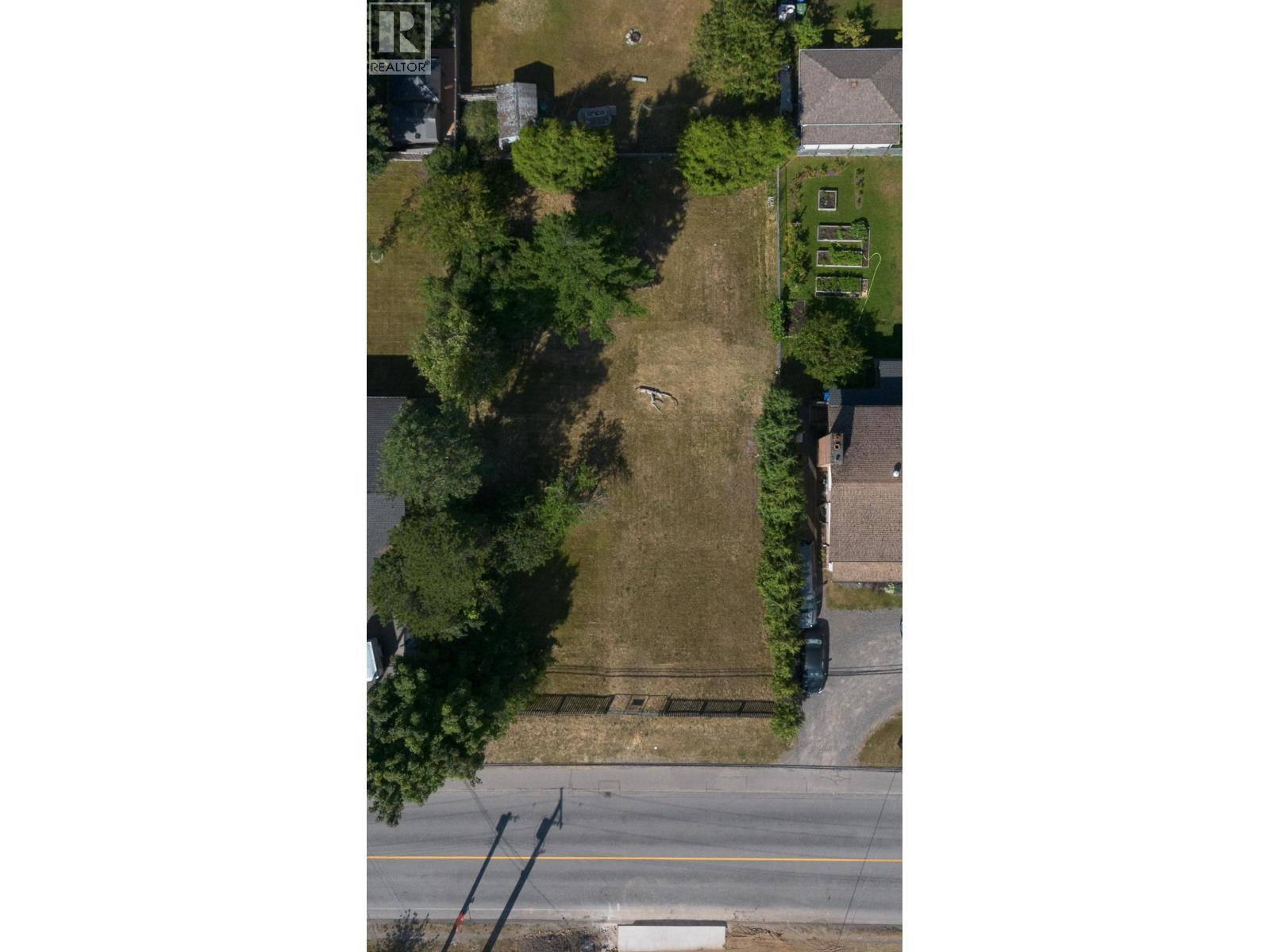 3311 Kenney Street, Terrace, British Columbia  V8G 3G3 - Photo 2 - R3147095