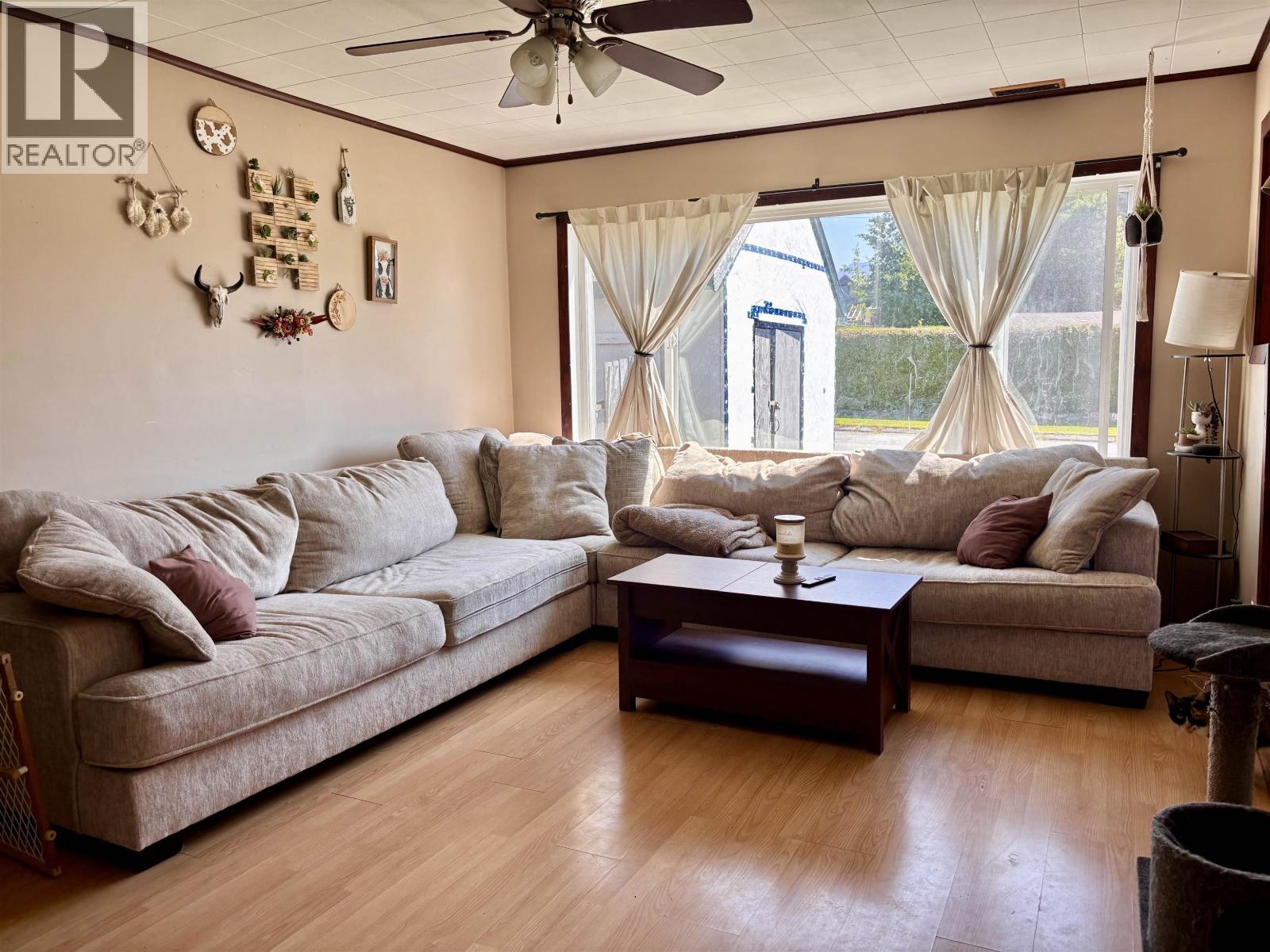 75 Finch Street, Kitimat, British Columbia  V8C 1T1 - Photo 9 - R3147402