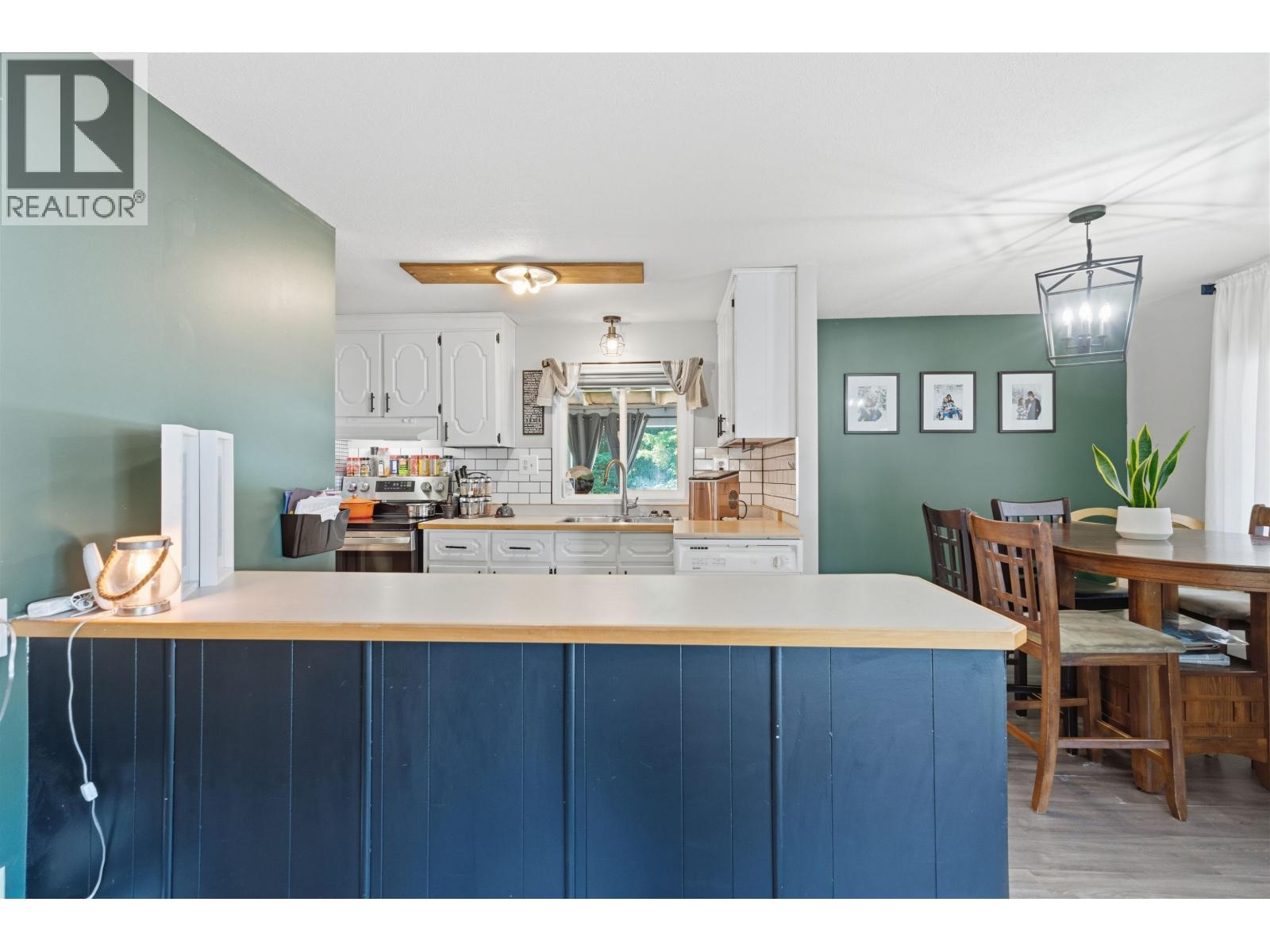 2337 Hemlock Street, Terrace, British Columbia  V8G 5B2 - Photo 4 - R3147715