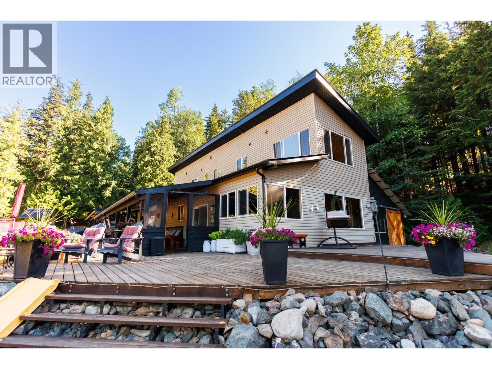 20519 16 Highway, Terrace, British Columbia  V0J 1G0 - Photo 2 - R3150162