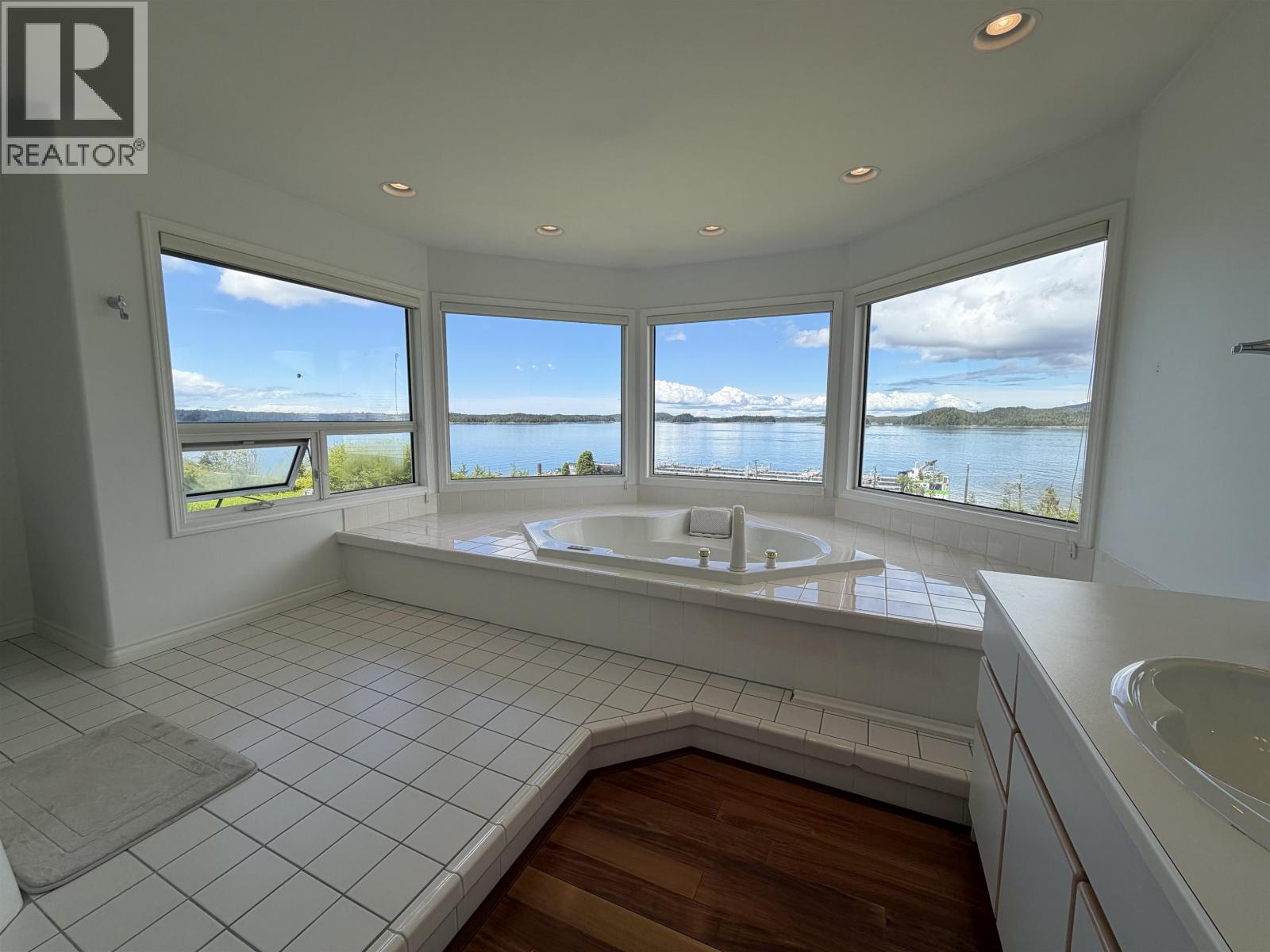 1824 Graham Avenue, Prince Rupert, British Columbia  V8J 1C8 - Photo 12 - R3153487