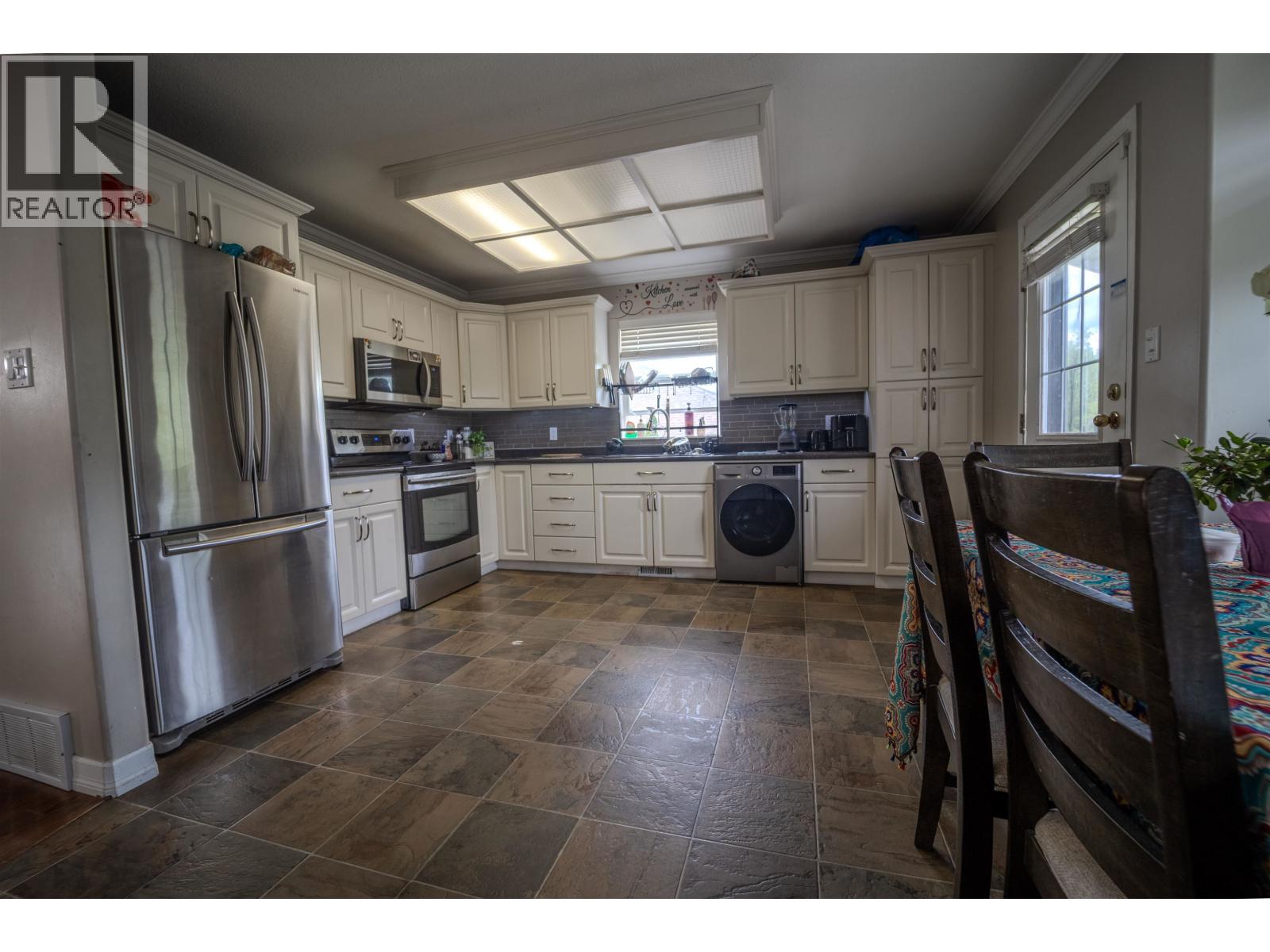 3524 Cory Drive, Terrace, British Columbia  V8G 5R3 - Photo 9 - R3156120