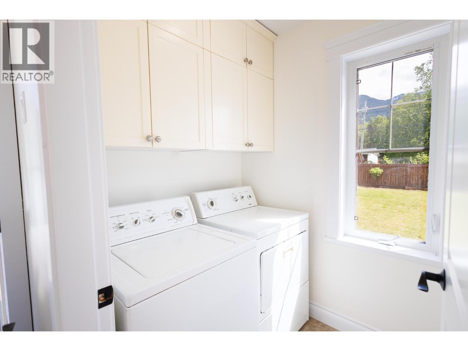 3561 Cottonwood Crescent, Terrace, British Columbia  V8G 5C4 - Photo 10 - R3157696