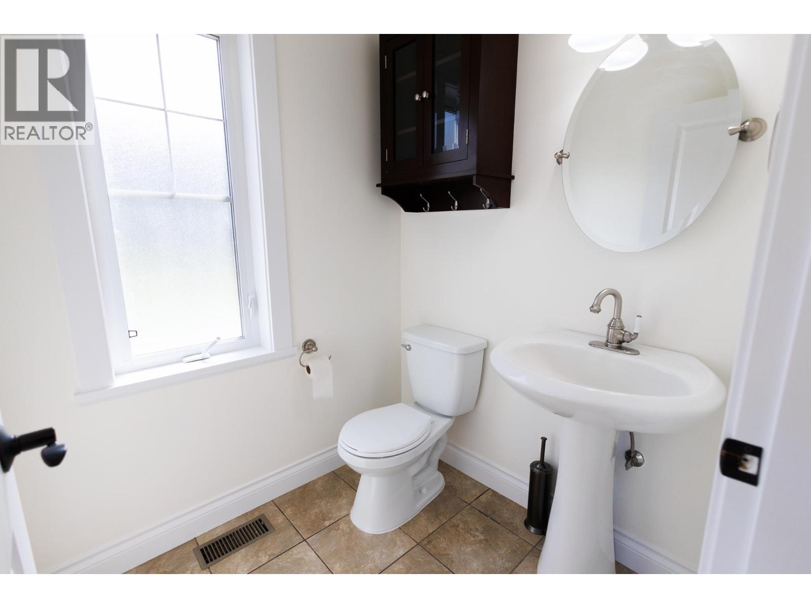 3561 Cottonwood Crescent, Terrace, British Columbia  V8G 5C4 - Photo 11 - R3157696