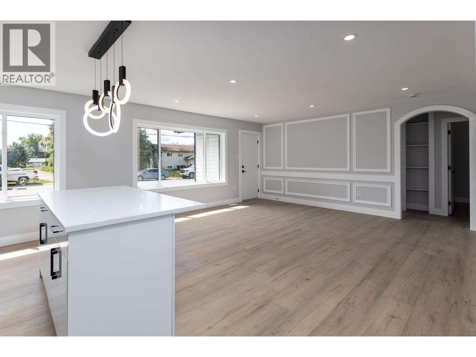 4726 Davis Avenue, Terrace, British Columbia  V8G 1X9 - Photo 4 - R3157921