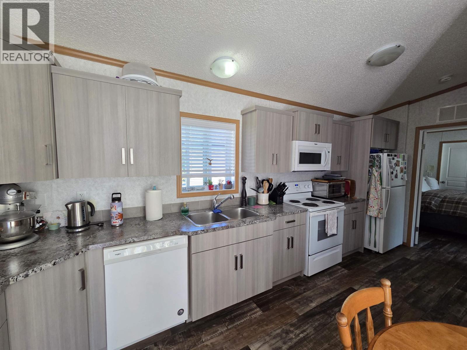 121 5204 Ackroyd Street, Terrace, British Columbia  V8G 1E6 - Photo 8 - R3158010
