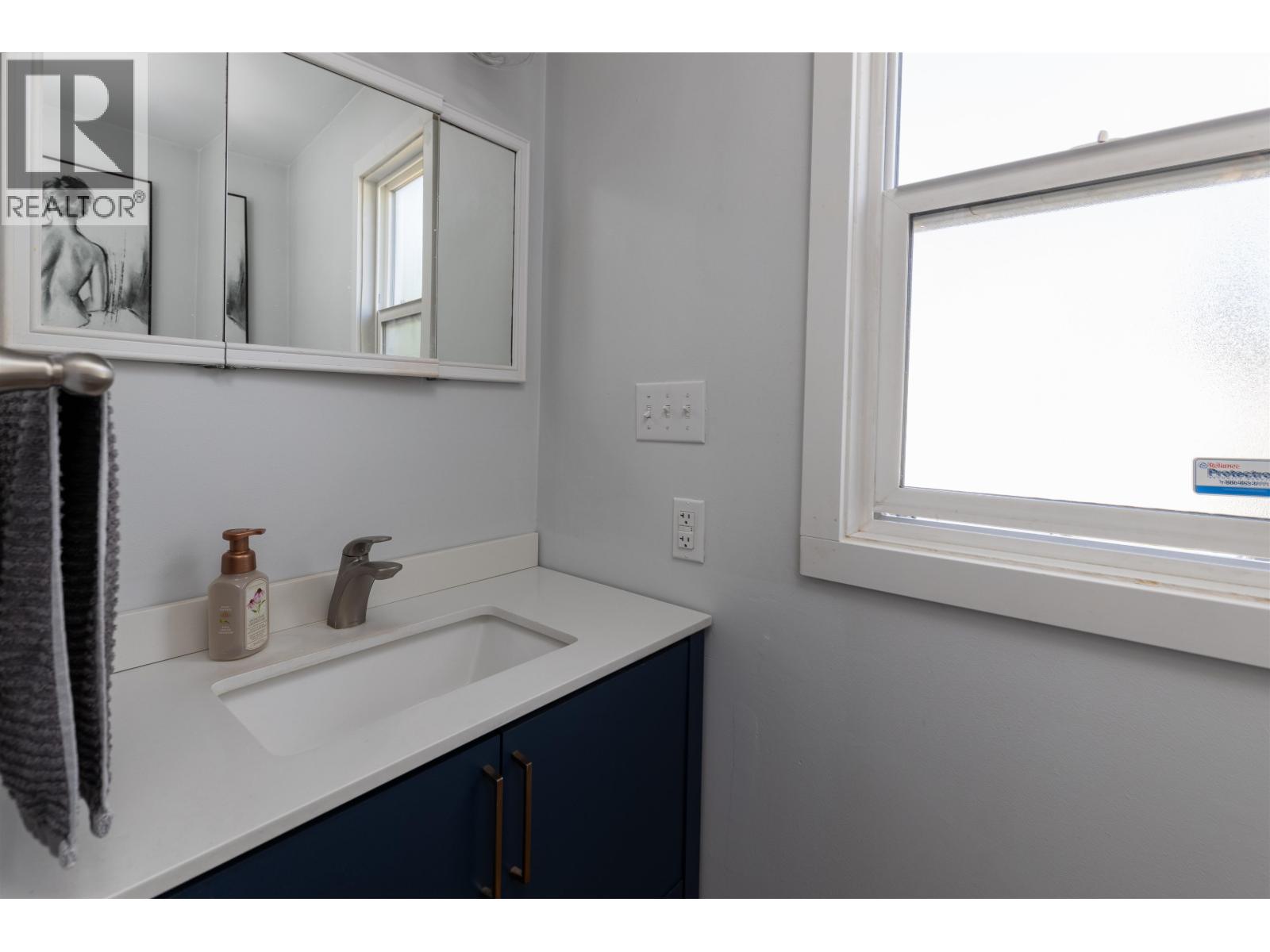 2706 Hall Street, Terrace, British Columbia  V8G 2R7 - Photo 10 - R3158101