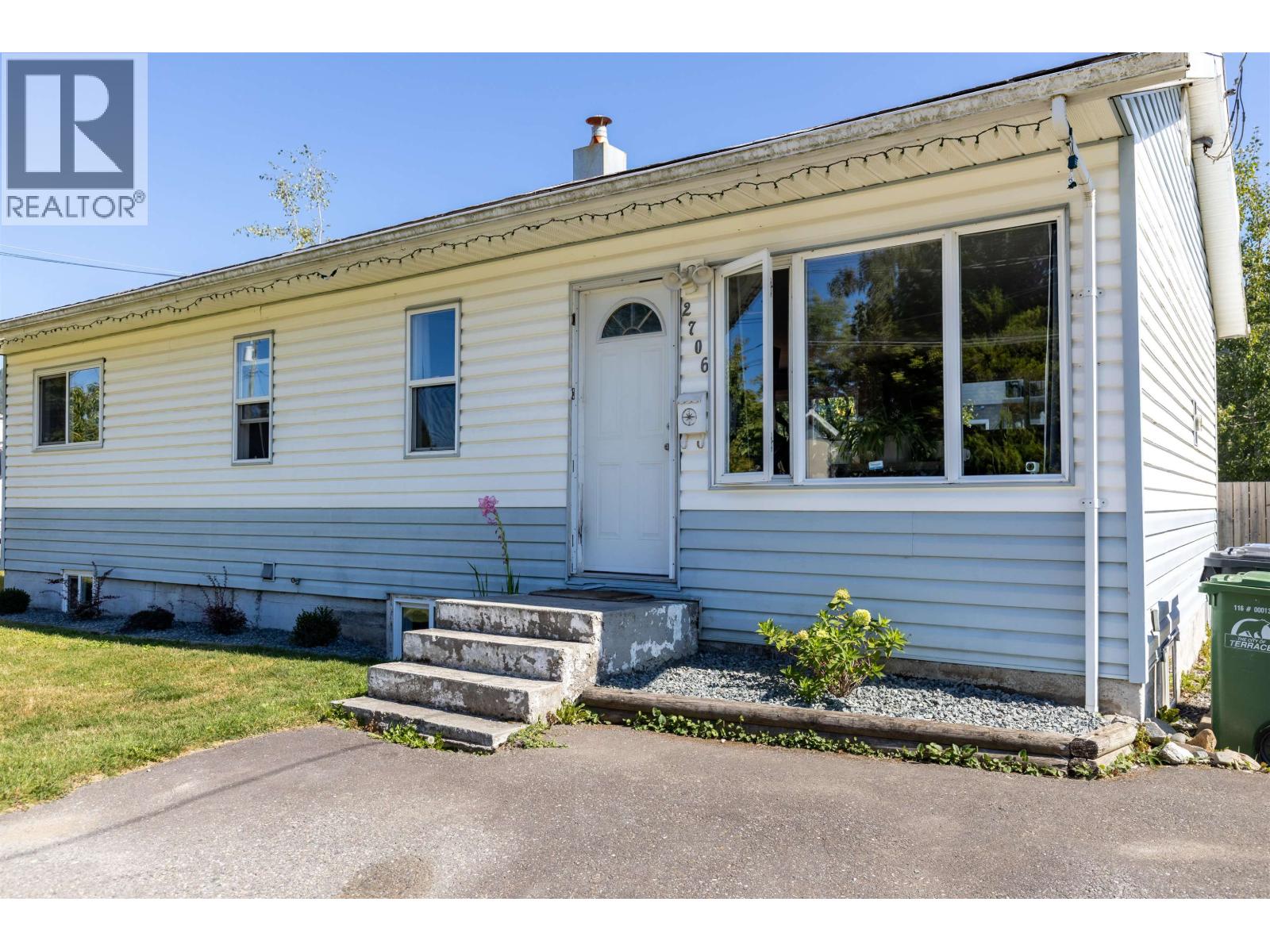 2706 Hall Street, Terrace, British Columbia  V8G 2R7 - Photo 14 - R3158101