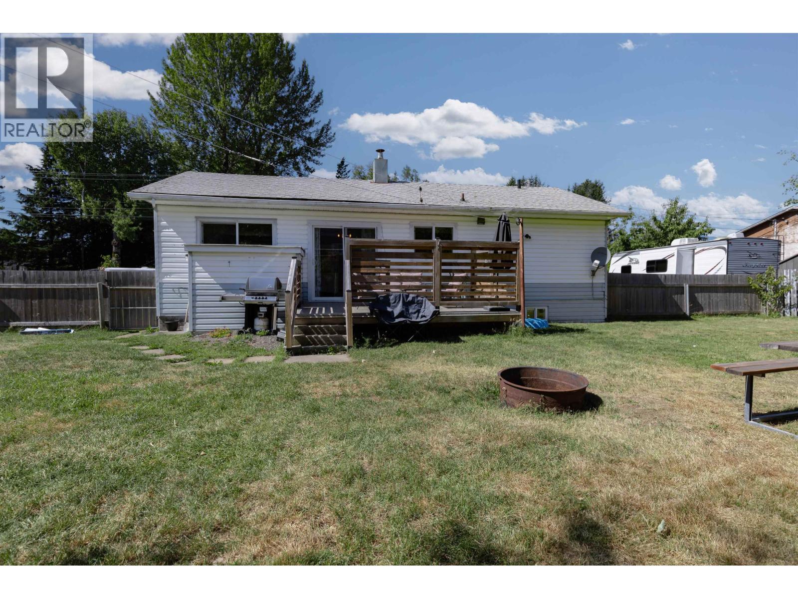 2706 Hall Street, Terrace, British Columbia  V8G 2R7 - Photo 18 - R3158101