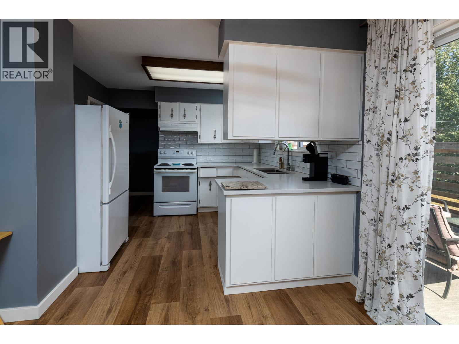 2706 Hall Street, Terrace, British Columbia  V8G 2R7 - Photo 5 - R3158101