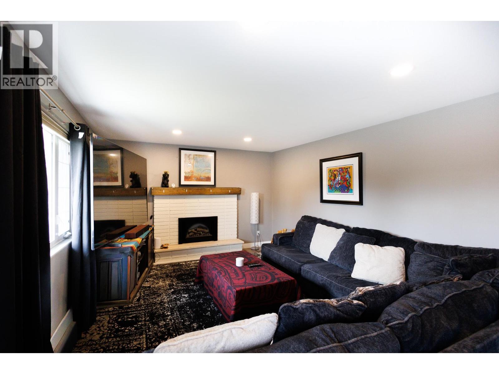 4922 Scott Avenue, Terrace, British Columbia  V8G 2B8 - Photo 3 - R3158566
