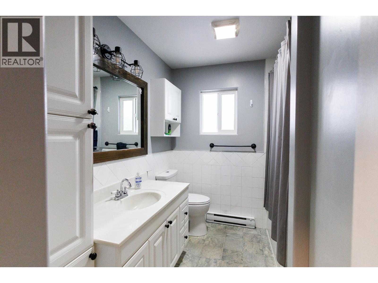 4922 Scott Avenue, Terrace, British Columbia  V8G 2B8 - Photo 9 - R3158566