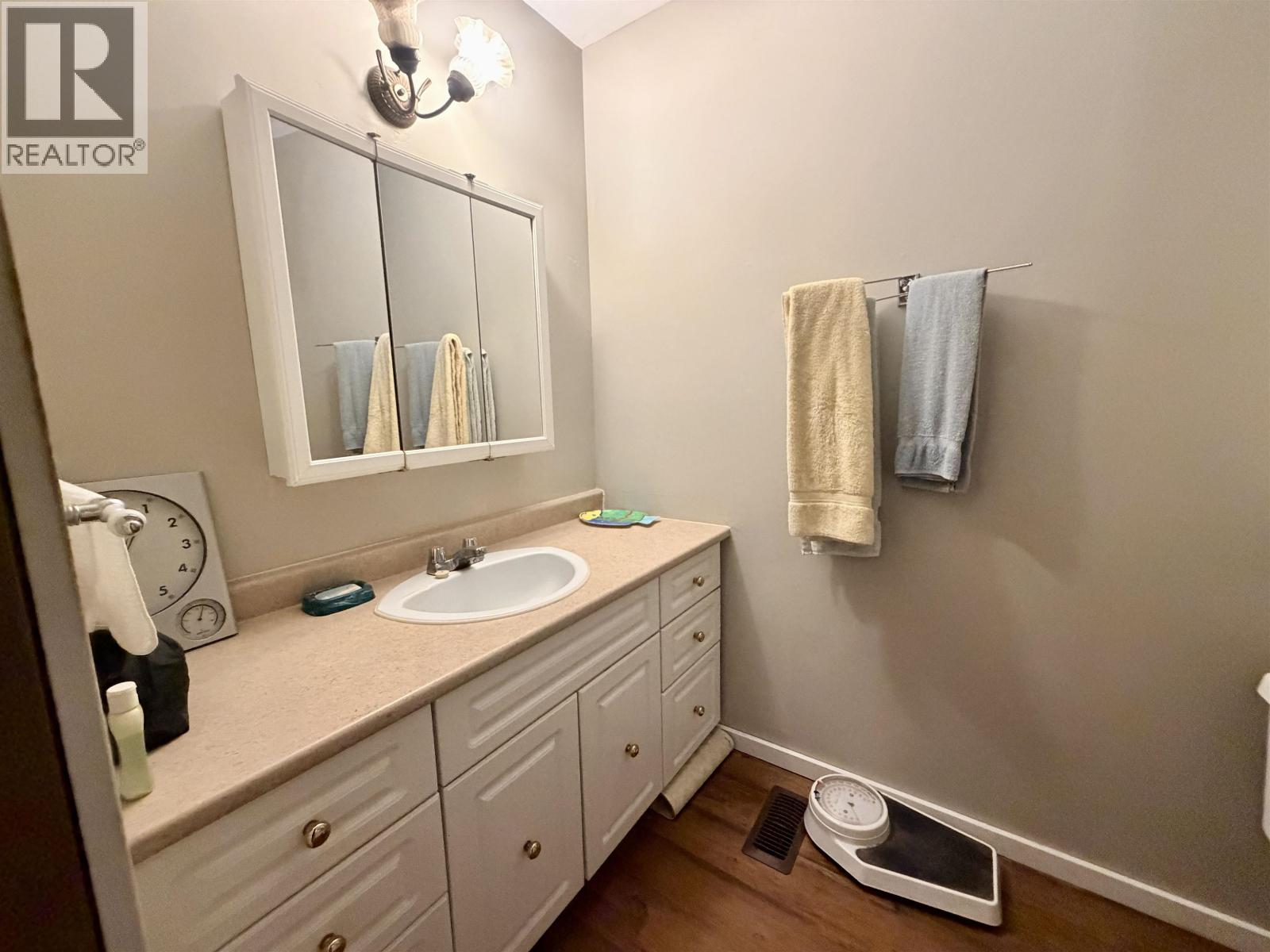 37 863 Lahakas Boulevard, Kitimat, British Columbia  V8C 1V1 - Photo 8 - R3158862