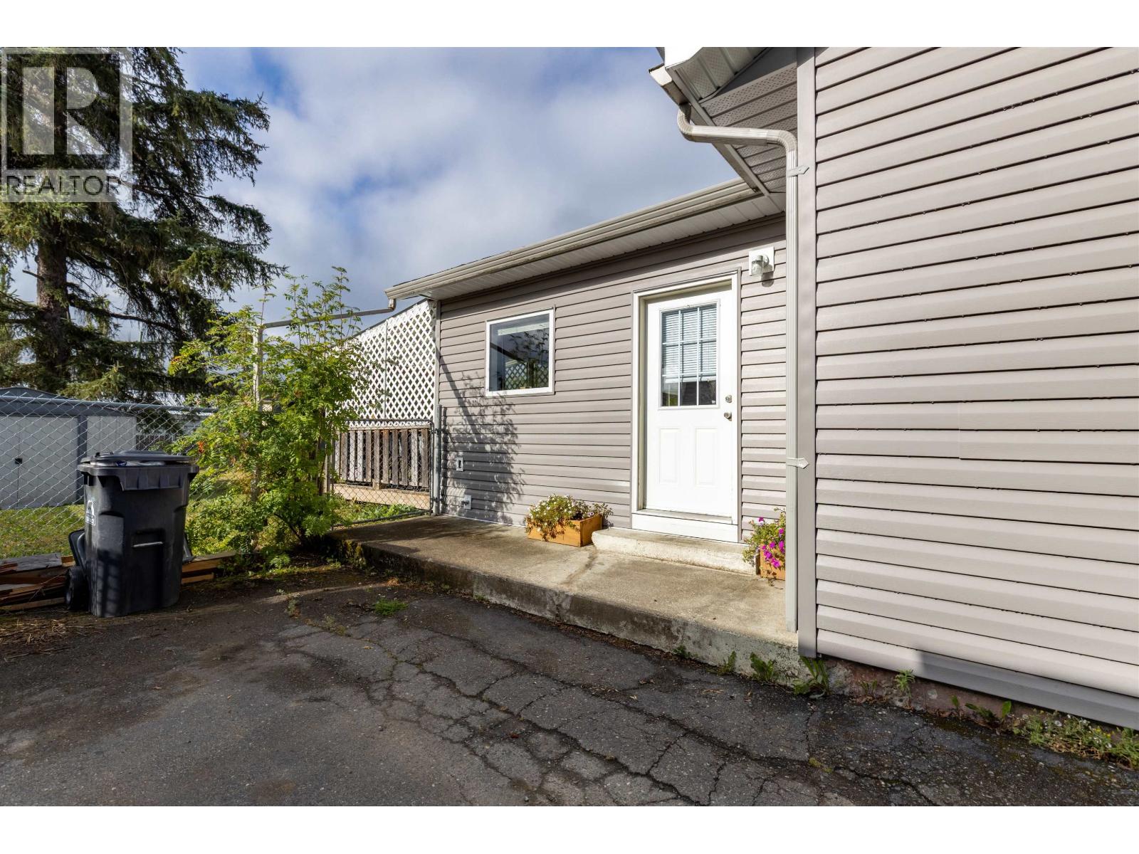 4621 Straume Avenue, Terrace, British Columbia  V8G 2C2 - Photo 15 - R3159386