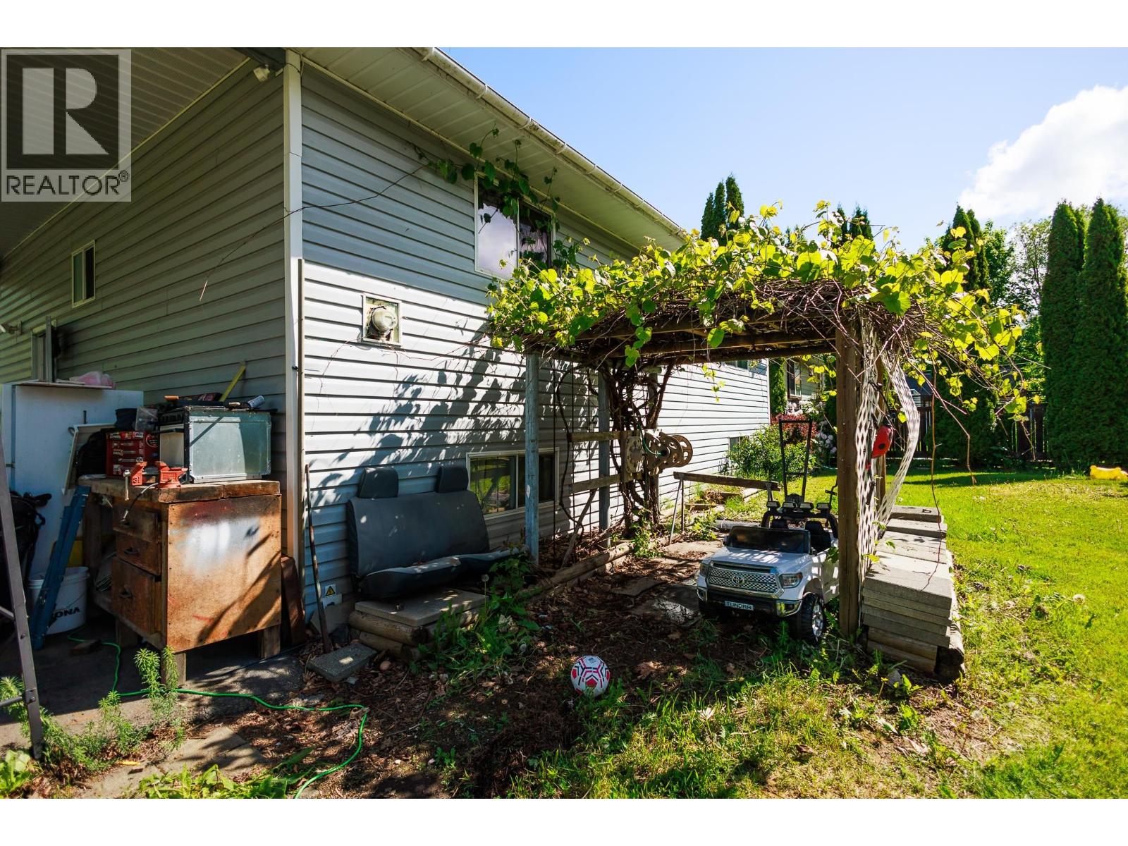 4523 Graham Avenue, Terrace, British Columbia  V8G 1A2 - Photo 31 - R3159844