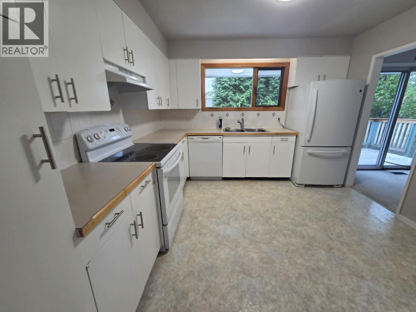 4931 Gair Street, Terrace, British Columbia  V8G 2K1 - Photo 3 - R3161182