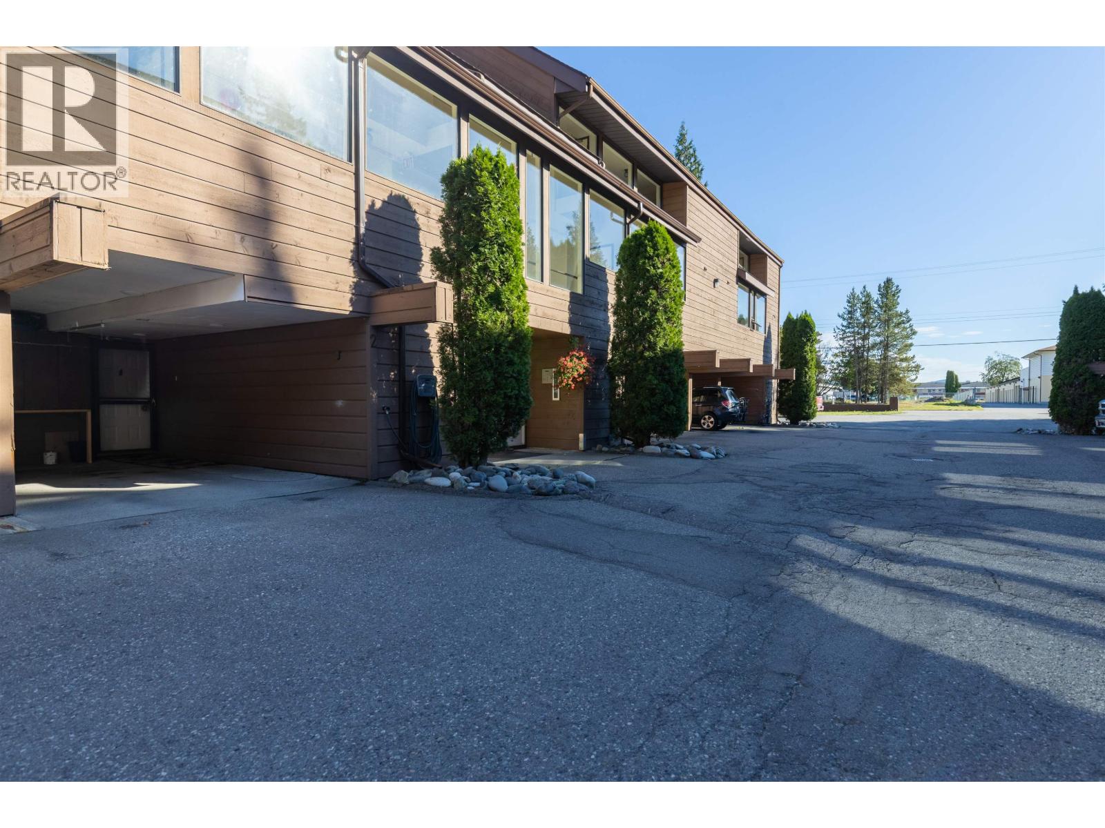 2 4832 Lazelle Avenue, Terrace, British Columbia  V8G 1T4 - Photo 2 - R3161550