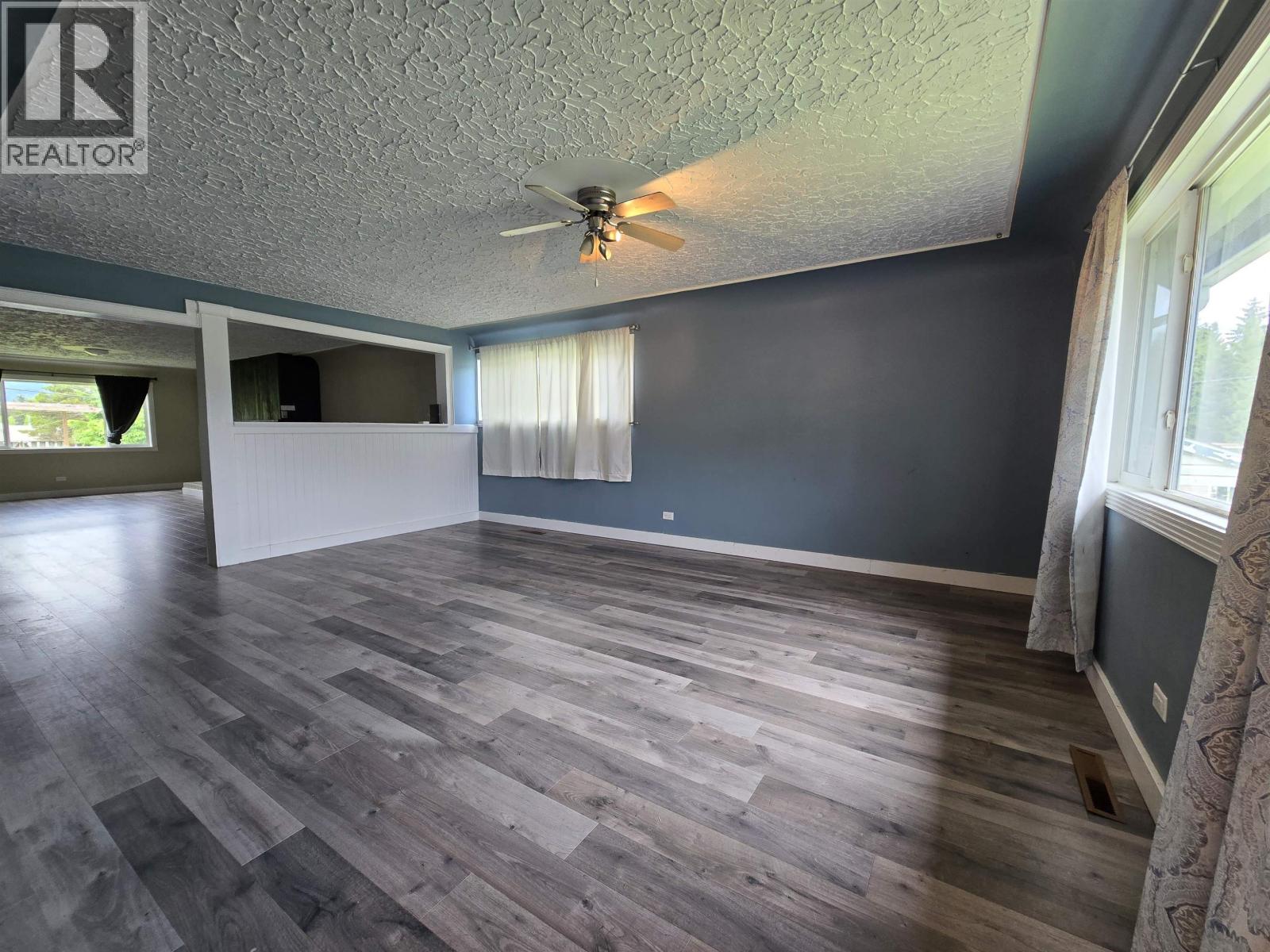 1417 Cormorant Avenue, Kitimat, British Columbia  V8C 1R7 - Photo 6 - R3163356