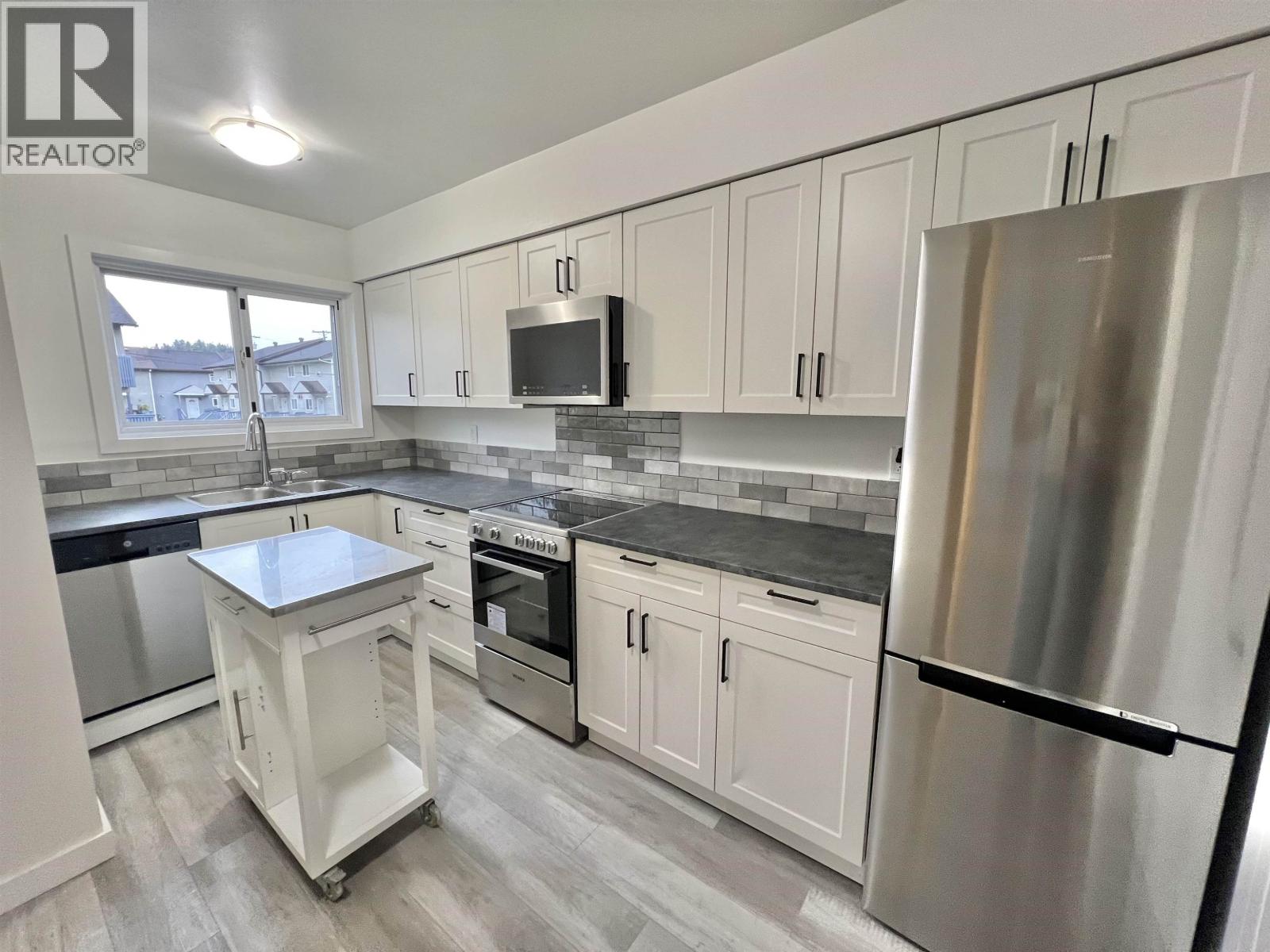 813 Lotbiniere Street, Prince Rupert Rural, British Columbia  V8J 3J7 - Photo 2 - R3163677
