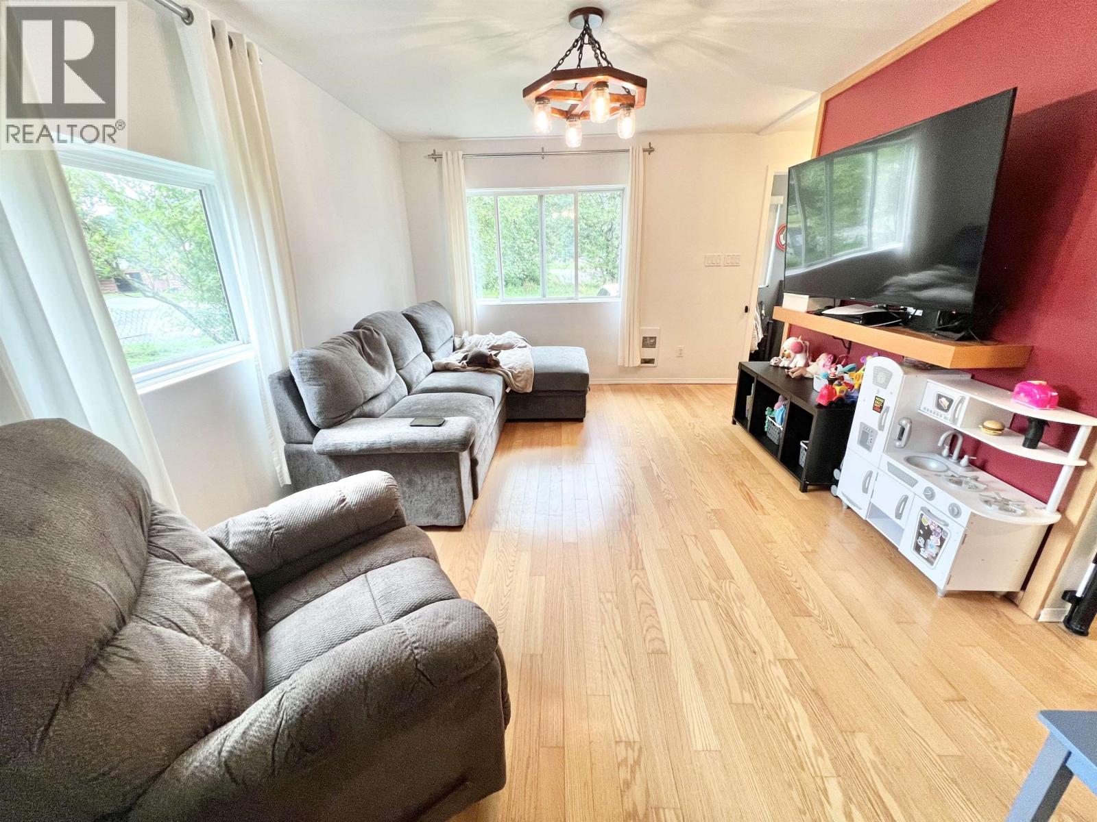 202 W 9th Avenue, Prince Rupert, British Columbia  V8J 2S7 - Photo 11 - R3166117