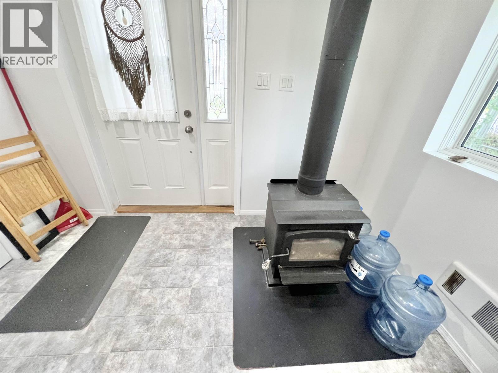 202 W 9th Avenue, Prince Rupert, British Columbia  V8J 2S7 - Photo 7 - R3166117