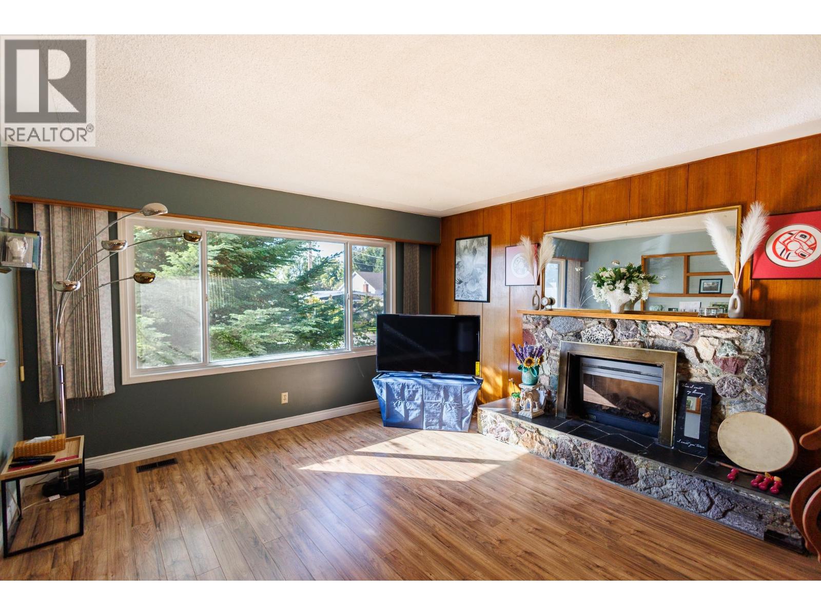 4726 Soucie Avenue, Terrace, British Columbia  V8G 2G1 - Photo 2 - R3168143
